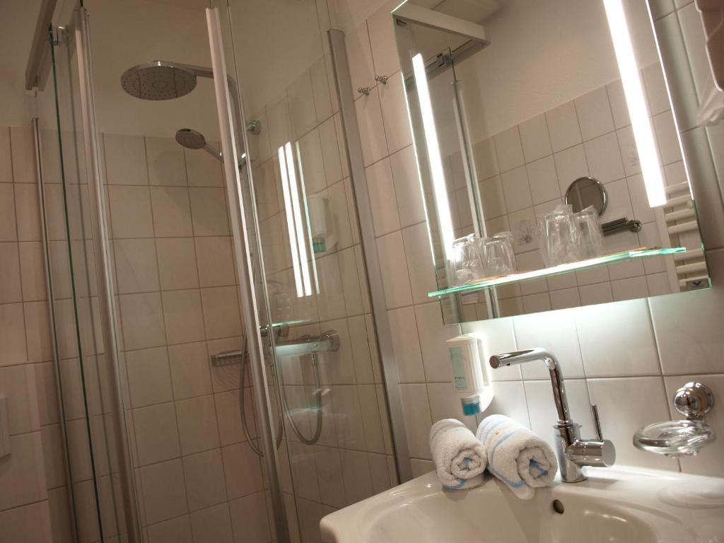 Hotel Ostfriesland Garni Norden Habitación foto