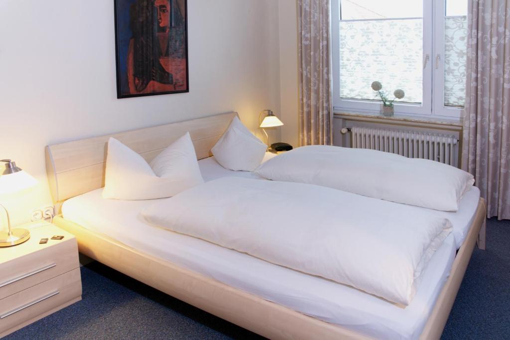 Hotel Ostfriesland Garni Norden Habitación foto
